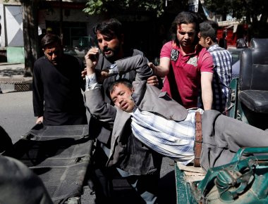 Αφγανιστάν: Έκρηξη σε τζαμί στην Καμπούλ - Τo ISIS ανέλαβε την ευθύνη (φωτό, βίντεο)